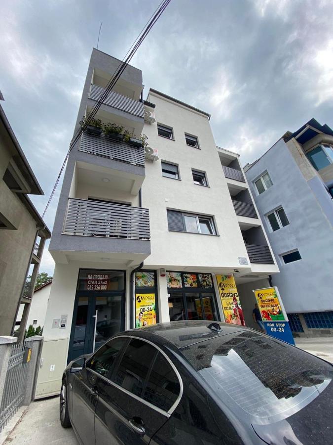 Dom apartmani Kragujevac Bagian luar foto